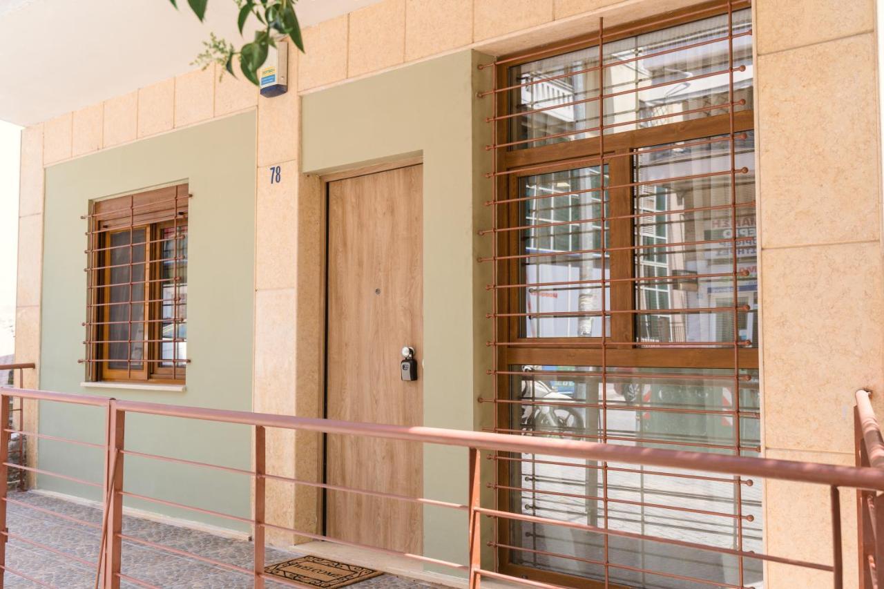 La Petit Maison Tesalonika Bagian luar foto
