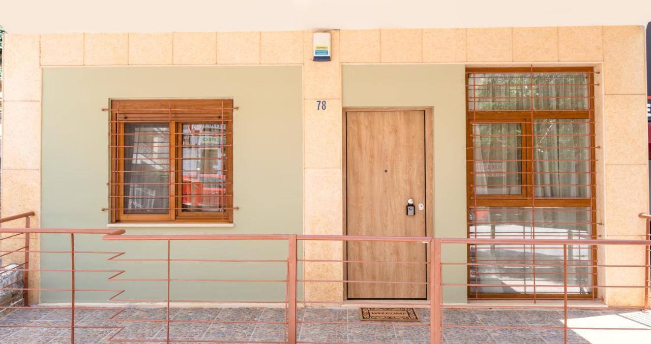 La Petit Maison Tesalonika Bagian luar foto